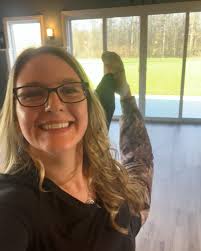 Amanda Mullin (@amandamullinyoga) • Instagram photos and videos