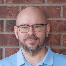 Glenn Mora's Instagram, Twitter & Facebook