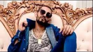 Meedum Smokio Mp3 Download