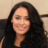 Nery Saez's Instagram, Twitter & Facebook