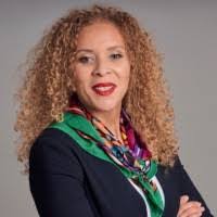 Lisa Mastro's Instagram, Twitter & Facebook