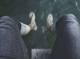 Manfaat air hangat dengan garam kids, merendam kaki di dalam air hangat yang diberi garam ternyata punya banyak khasiat. Manfaat Luar Biasa Rendam Kaki Dengan Air Garam Yang Jarang Diketahui Indozone Id