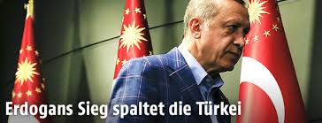 Uluslararası haber ajansı sputnik türkiye dünya ve türkiye gündemi konusunda 24/7 sizi haberdar ediyor. Knappes Ja Erdogans Sieg Spaltet Die Turkei News Orf At