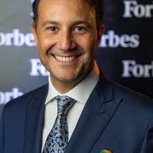 Il Presidente dell'Università Telematica Pegaso Danilo Iervolino è stato  selezionato dalla rivista Forbes Italia tra i 100 manager e imprenditori  italiani che stanno guidando le loro imprese con la lungimiranza dei grandi