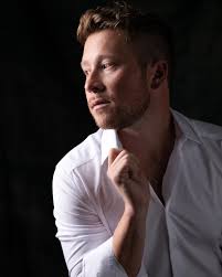 Rich Hennessy (@richhennessyofficial) · Instagram 照片和视频