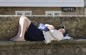 Kimberly.loaiza erome when she leans forward or sits in