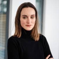 Ruth Woolsey's Instagram, Twitter & Facebook