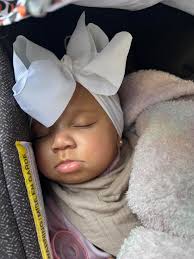 Are there qualified babysitters in the St Thomas area for a 1.5-year-old  with a dog?