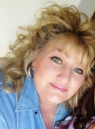 Agent profile for Celia Pieterse