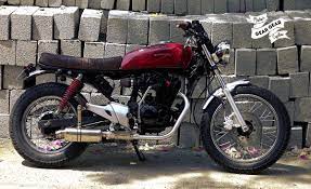 Retro Standard Built On A Karizma 220 350cc Com Retro Motorcycle Hero