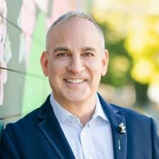 Heather Cavanaugh (@hcavanaugh)