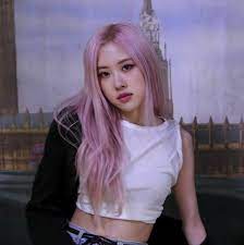 Pin By Lisa On Rose Blackpink Rose Rose Pink Hair Rose Pink Hair Blackpink