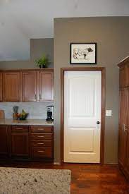 40+ marvelous white trim with stained door ideas / freshouz.com. Xrle2v Krsegjm