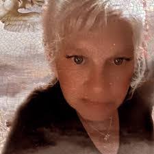 Tabatha Gilbert's Instagram, Twitter & Facebook