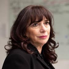 Deborah Marks's Instagram, Twitter & Facebook