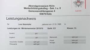 Ab wann kommt man wieder an seine möbel ran nach der zwangsräumung? Unter Uns Star Lars Steinhofel Bekommt Sein Erstes Zeugnis