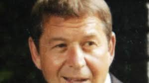 Stanley Shapiro dies; once owned Swan Club