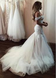 Rote afrikanische ballkleid meerjungfrau kleid boden länge hochzeit empfang kleid mutterschaft kleid ankara maxi prom kleid, afrikanische kleidung für frauen. Buy Discount Modern Tulle Off The Shoulder Neckline Mermaid Wedding Dresses With Beaded Lace A Meerjungfrauen Kleid Hochzeit Kleider Hochzeit Hochzeit Kleidung