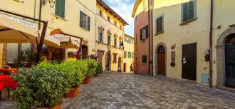 Borgo sanleo � un brand che rappresenta alcune tra le pi� importanti regioni vitivinicole italiane. Borgo Di San Leo Rimini In Emilia Romagna E Borghi