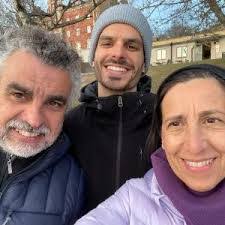 Albert Pardo's Instagram, Twitter & Facebook