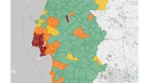 Com as atualizações de nível de risco a considerar a partir das 00h00 de dia 9 de dezembro. 45 Concelhos Incluindo Todos Os Da Grande Lisboa Com Recolher Obrigatorio As 23 Horas Veja No Mapa Observador