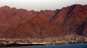 قبل قرن من الزمن وتحديداً سنة 10 يوليو 1913م سُجِّل في وادي الموت أعلى درجة حرارة على سطح الأرض. Ø§Ù„Ø£Ø±Ø¯Ù† Ø§Ù„Ø¹Ù‚Ø¨Ø© ØªØ³Ø¬Ù„ Ø£Ø¹Ù„Ù‰ Ø¯Ø±Ø¬Ø© Ø­Ø±Ø§Ø±Ø© ÙÙŠ Ø§Ù„Ø¹Ø§Ù„Ù… ÙŠÙˆÙ… Ø£Ù…Ø³ ØµØ­ÙŠÙØ© Ø§Ù„ÙˆØ·Ù†
