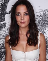 Katie Holmes: The Girl Next Door