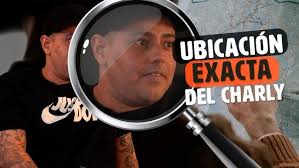 Hostal en GUARJILA y caminé un rato por las calles del cantón.