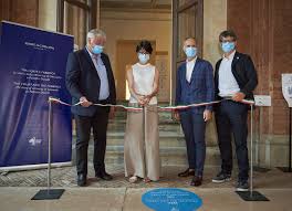 100 lire turcești = 52.1103 lei românești 4 lire turcești try try ron 2.10 lei românești ron 5 lire turcești try try ron 2.62. Zwischen Hof Und Fabrik Marca Corona