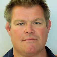 Roxburgh drops out as battle for cup resumes