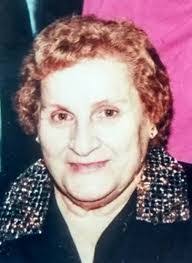 Jennifer Martines's Instagram, Twitter & Facebook