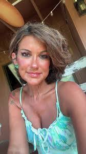 Amy Hilt's Instagram, Twitter & Facebook