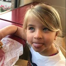 Heather Winston (@HeatherWinsto)