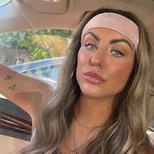 Brooke Tyner's Instagram, Twitter & Facebook