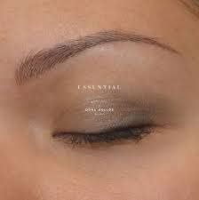 Amazingly Natural And Artistic Eyebrow Tatoo 3 Essential Beauty Http Essentialbeauty Hu Szolgaltatas Eyebrow Makeup Eyebrow Shaping Microblading Eyebrows