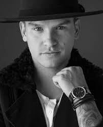 EKC PR Announces Representation of World-Renowned NFT Visual FX Artist, Alejandro  Robledo Mejia of RMA Design -