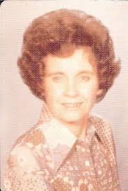 Dollie Bray's Instagram, Twitter & Facebook