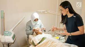 Cara cepat menghilangkan jerawat dalam waktu satu minggu menggunakan obat herbal berizin pom. Conglobata Jenis Jerawat Yang Langka Tapi Parah Health Liputan6 Com