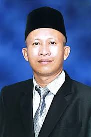 Profil ALEX SANDER, S.Sos.