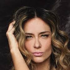 Erendida Gomez's Instagram, Twitter & Facebook