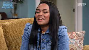 Kidzworld is chatting with china mcclain at the abc tv building in burbank, ca. Laughing China Anne Mcclain Gif Laughing Chinaannemcclain Jazminepayne Discover Share Gifs