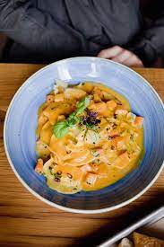 Lunch At The Spice Bazaar Restaurants In Munich Restaurant Munchen Essen Munchen Essen