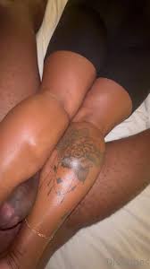 Dissa aka Dissatoes OnlyFans - Enjoy my oily soles , 1 - Fetish-themed Porn  video available for online streaming on x-fetish.tube