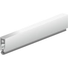 Bas de porte pivotant, avec mécanisme articulé et pourvu d'un ressort qui relève la barre lors de l'ouverture de la porte, réduisant ainsi son frottement 3. Plinthe Automatique A Joint Silicone Souple Ellen Matic 2 Longueur 93 Cm Cdiscount Bricolage