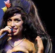 Amy winehouse, 10 ans déjà : London Amy Winehouse Stirbt Mit 27 Jahren Welt