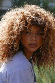 15 Curly Girls You Need To Follow On Instagram Curly Hair Styles Curly Hair Styles Naturally Hair Styles