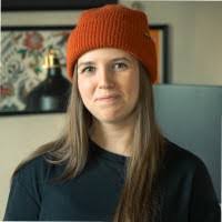 Megan Stout's Instagram, Twitter & Facebook