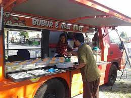 Dengan mobil pick up kita bisa memanfaatkannya untuk berjualan sayur. Inspiratif Mobil Disulap Jadi Warung Makan Halaman 1 Kompasiana Com