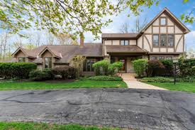 7655 Serenity Drive Dublin Oh Mls 219013562 Michelle Morris Group 614 467 8048 Central Ohio H Sell My House Real Estate Companies Multi Family Homes
