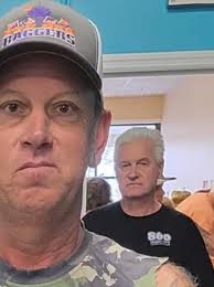 If anyone knows Noah Corbett I found your Phone